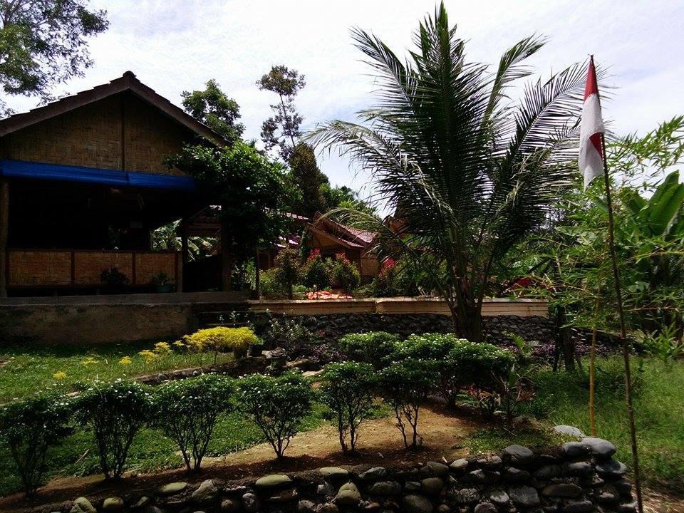 Orchid Bungalow & Restaurant Hotel Timbanglawang Exterior photo
